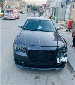 کرایسلەر 300